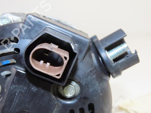Używane Alternator Alternator FORD FOCUS III 1.0 EcoBoost (125 hp) 36283051 36283051