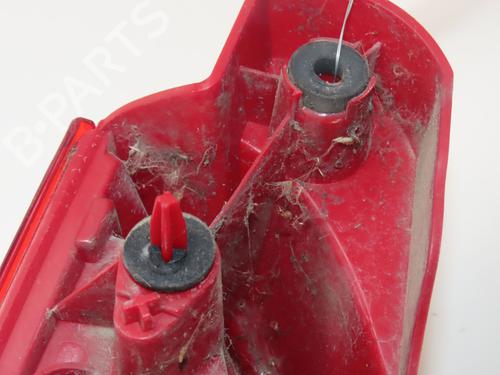 Used Right taillight Right taillight 37062304 37062304