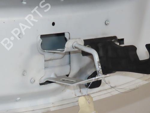 Motorhjelm PEUGEOT 2008 I (CU_) 1.6 BlueHDi 120 (120 hp) 31935685