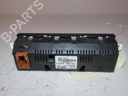 Used Display monitor CITROËN C3 II (SC_) 1.6 HDi (92 hp) 25906129