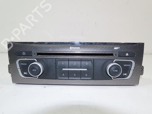 Used Radio RENAULT KOLEOS I (HY_) 2.0 dCi 4x4 (HY0B) (173 hp) 16671257