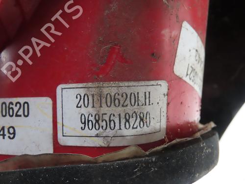 Used Left taillight PEUGEOT 206+ (2L_, 2M_) 1.1 (60 hp) 27438851