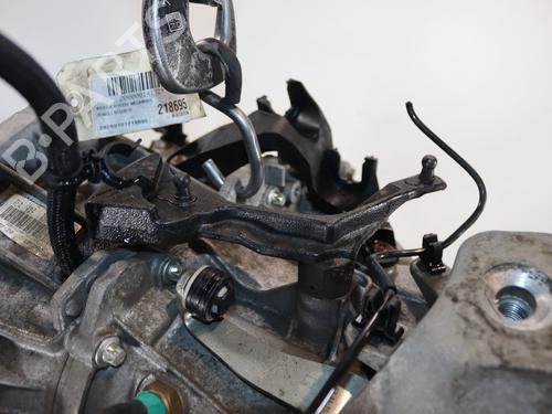 Used Gearbox Gearbox RENAULT MEGANE IV Hatchback (B9A/M/N_) 1.3 TCe 115 (B9N9) (116 hp) 35935982 35935982