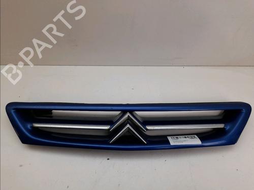 Used Grille CITROËN XSARA (N1) 1.8 i (90 hp) 23161980