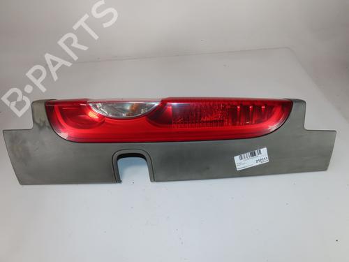 Used Right taillight RENAULT TRAFIC II Van (FL) 2.0 dCi 90 (FL0H) (90 hp) 27926545