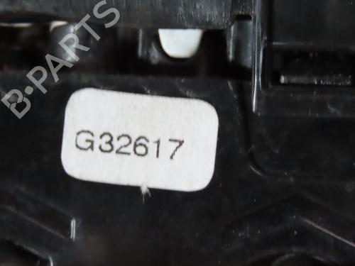 Used Left front window switch PEUGEOT 208 I (CA_, CC_) 1.6 HDi / BlueHDi 75 (75 hp) 28136740