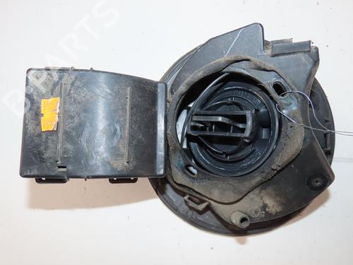 fuel-flap-renault-clio-iv-bh_-2012-2013-2014-2015-2016-2017-2018-2019-2020-2021-33632528 main image