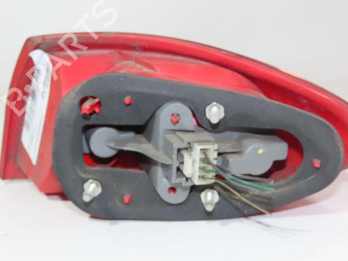 left-taillight-alfa-romeo-147-937_-2000-2001-2002-2003-2004-2005-2006-2007-2008-2009-2010-28051266 main image