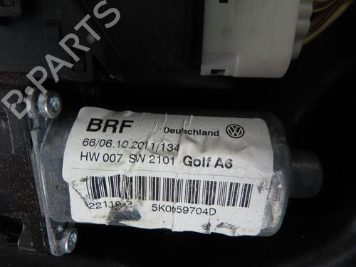 Used Rear right window mechanism Rear right window mechanism VW GOLF VI (5K1) 1.6 TDI (105 hp) 17136457 17136457