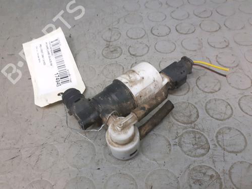 Used Washer pump PEUGEOT 308 I (4A_, 4C_) 1.6 HDi (92 hp) 14901853