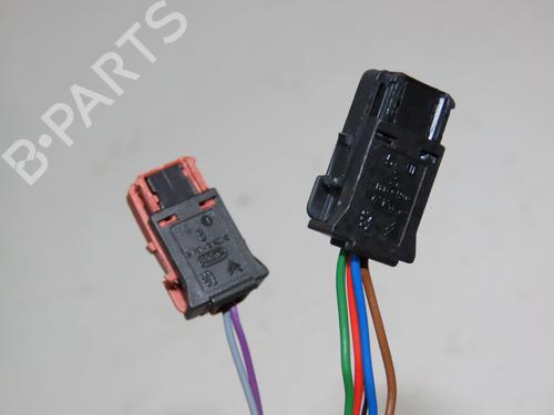 left-mirror-peugeot-307-3ac-2000-2001-2002-2003-2004-2005-2006-2007-2008-2009-2010-2011-2012-38077296 main image