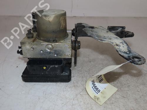 Used ABS pump KIA CEE'D Sportswagon (JD) 1.4 CRDi 90 (90 hp) 24487292