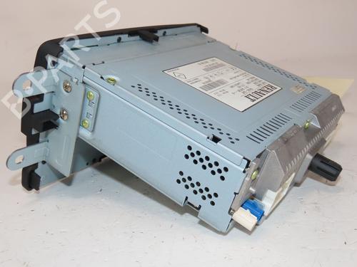 Used Radio Radio RENAULT CAPTUR I (J5_, H5_) 0.9 TCe 90 (90 hp) 36758637 36758637