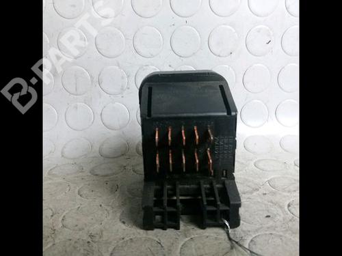 Headlight switch OPEL TIGRA (S93) 1.4 16V (F07) | BP9008233I24 