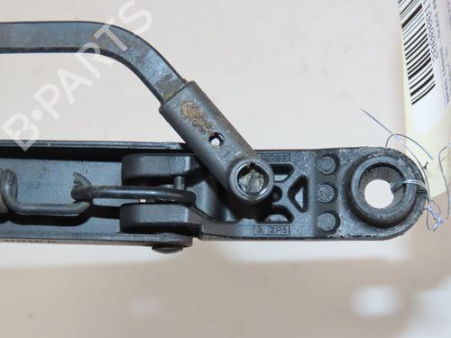 Used Front windshield wiper arm Front windshield wiper arm PEUGEOT 107 (PM_, PN_) 1.0 (68 hp) 34049609 34049609