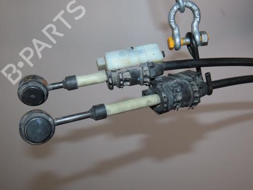 Used Gear lever PEUGEOT 208 I (CA_, CC_) 1.2 VTI 82 (82 hp) 9416195
