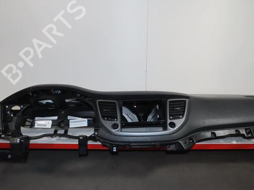 Used Dashboard HYUNDAI TUCSON (TL, TLE) 1.7 CRDi (141 hp) 24487889