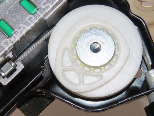 Lève-vitre avant gauche CHRYSLER CROSSFIRE Roadster 3.2 (218 hp) 32100087