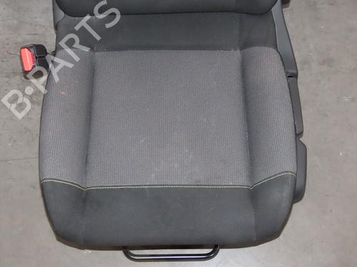 Right front seat CITROËN C3 III (SX) 1.2 PureTech 82 | BP40051902C16 - Image 2