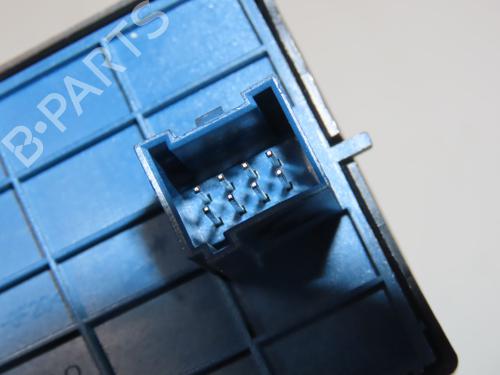 Used Left front window switch Left front window switch FIAT DOBLO Cargo (263_) 1.6 D Multijet (263WXD1B, 263WXR1B, 263WXX1B, 263ZXD1B,... (105 hp) 33997933 33997933