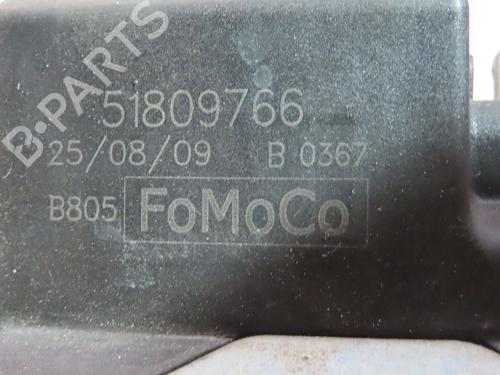 Used Tailgate lock FORD KA (RU8) 1.2 (69 hp) 25300317