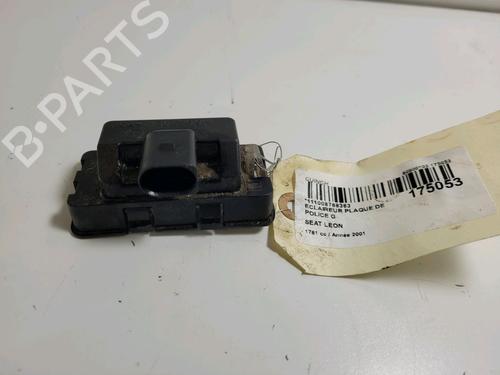 Nummerpladelys SEAT LEON (1M1) 1.8 20V T (180 hp) 23164895