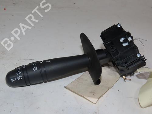 Used Headlight switch RENAULT CLIO II (BB_, CB_) 1.2 (BB0A, BB0F, BB10, BB1K, BB28, BB2D, BB2H, CB0A,... (58 hp) 23161280