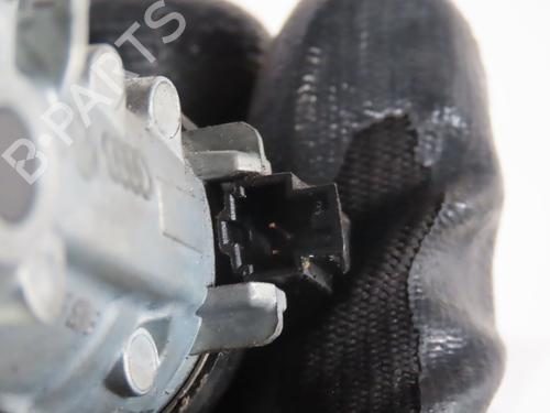 Ratlås/Tændingslås VW GOLF PLUS V (5M1, 521) 1.9 TDI (90 hp) 30117682