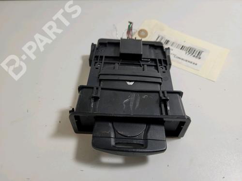 Used Card reader Card reader RENAULT LAGUNA III (BT0/1) 1.5 dCi (BT00, BT0A, BT0T, BT1J) (110 hp) 9025465 9025465