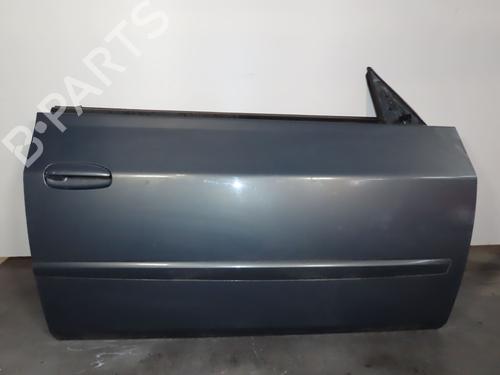 Used Right front door RENAULT AVANTIME (DE0_) 2.2 dCi (DE01) (150 hp) 18352559