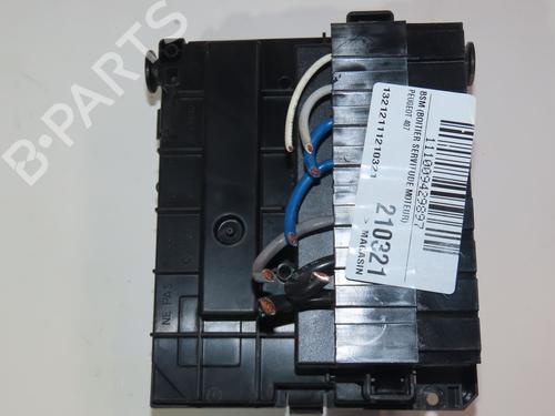 Used Fuse box PEUGEOT 407 (6D_) 2.0 HDi (6DRHRH) (140 hp) 24822260