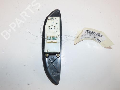 left-front-window-switch-toyota-yaris-_p1_-1999-2000-2001-2002-2003-2004-2005-32486956 main image