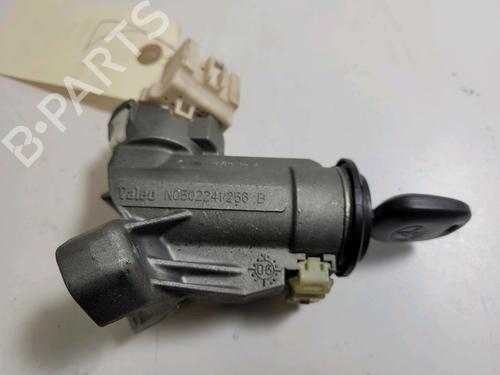 Ignition barrel TOYOTA YARIS (_P9_) 1.3 VVT-i (SCP90_, SCP90R) | BP9025528M48 