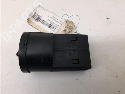 Used Headlight switch VW GOLF IV (1J1) 1.9 TDI (101 hp) 23161028