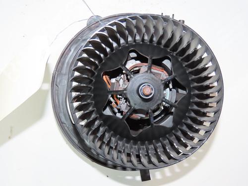 Heater blower motor SKODA SUPERB III (3V3) 1.6 TDI | BP29414767M62 