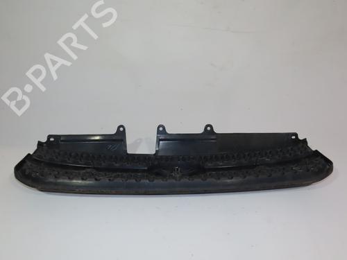 Used Grille Grille TOYOTA RAV 4 II (_A2_) 2.0 D 4WD (CLA20_, CLA21_, CLA20R, CLA21R) (116 hp) 20314358 20314358