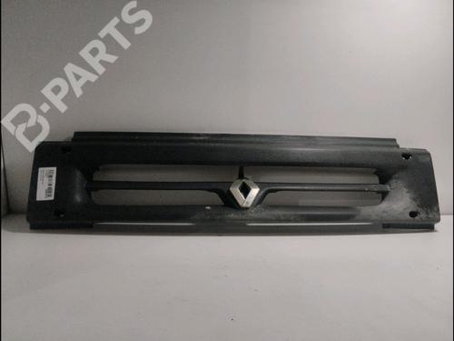 Used Grille RENAULT MASTER I Van (T__) 28-35 2,5 D (75 hp) 10685763