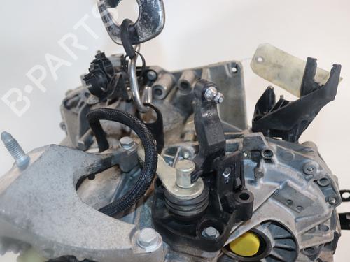 Used Gearbox DACIA SANDERO II 1.2 (73 hp) 31692480