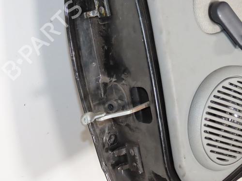 Dør højre bagtil Dør højre bagtil RENAULT CLIO II (BB_, CB_) 1.4 16V (B/CB0P, BB13) (98 hp) 32399973 32399973