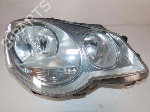 Right headlight VW POLO IV (9N_, 9A_) 1.4 TDI | BP29758887C29