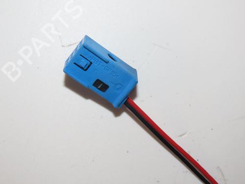 Used Rear left lock Rear left lock MERCEDES-BENZ C-CLASS (W203) C 200 CDI (203.007) (122 hp) 39660130 39660130