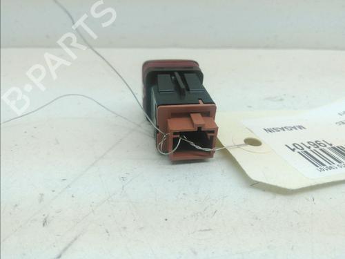 Used Warning switch CITROËN C3 Picasso (SH_) 1.2 THP 110 (SHHNZ6) (110 hp) 15276413