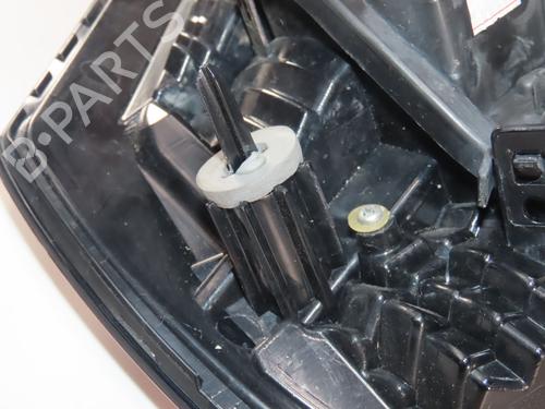Used Right taillight Right taillight 37062305 37062305