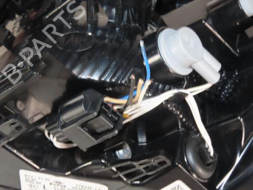 Used Left taillight RENAULT CLIO V (B7_) 1.0 TCe 90 (B7MT) (91 hp) 30117801