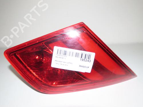 Used Left tailgate light PEUGEOT 308 II (LB_, LP_, LW_, LH_, L3_) 1.2 THP 130 (131 hp) 15904192