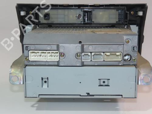 Used Radio Radio TOYOTA COROLLA Verso (ZER_, ZZE12_, R1_) 2.0 D-4D (CUR10_, CUR10R) (116 hp) 26570855 26570855