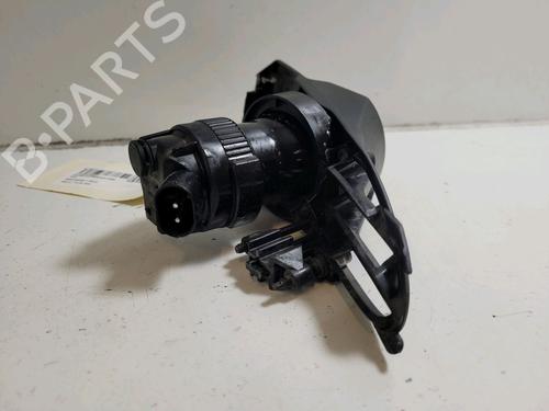 Feu de brouillard avant droit BMW 7 (E65, E66, E67) 730 d (211 hp) 23164577