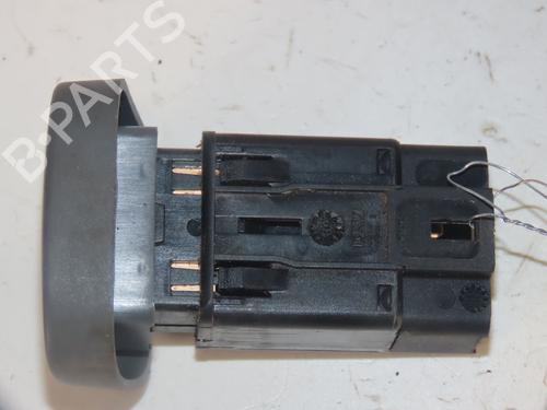 Pulsante luci di emergenza RENAULT CLIO II (BB_, CB_) 1.4 (B/CB0C, B/CB0S) | BP30868207I22