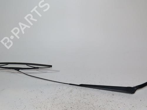 Used Front windshield wiper arm Front windshield wiper arm 24345251 24345251
