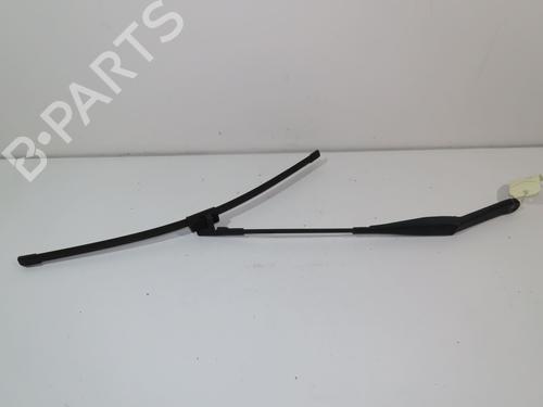 Used Front windshield wiper arm FORD FOCUS II (DA_, HCP, DP) 1.8 TDCi (115 hp) 23165495